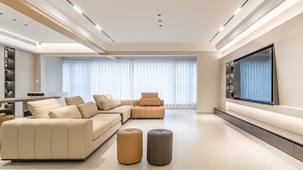 現(xiàn)代輕奢風-招商雍山湖