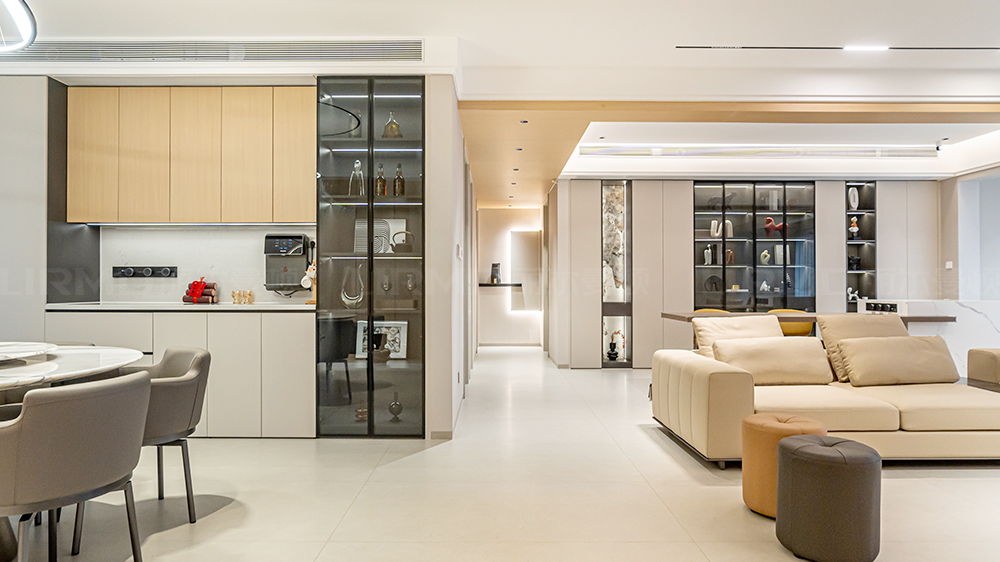 現(xiàn)代輕奢風-招商雍山湖